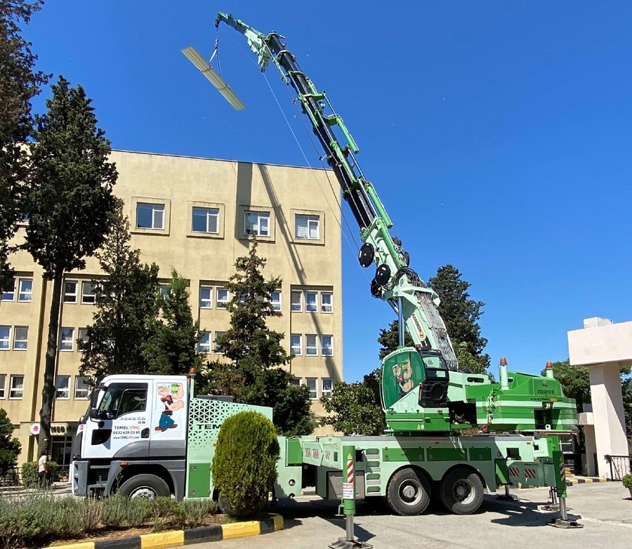 55 tonluk kiralık vinç