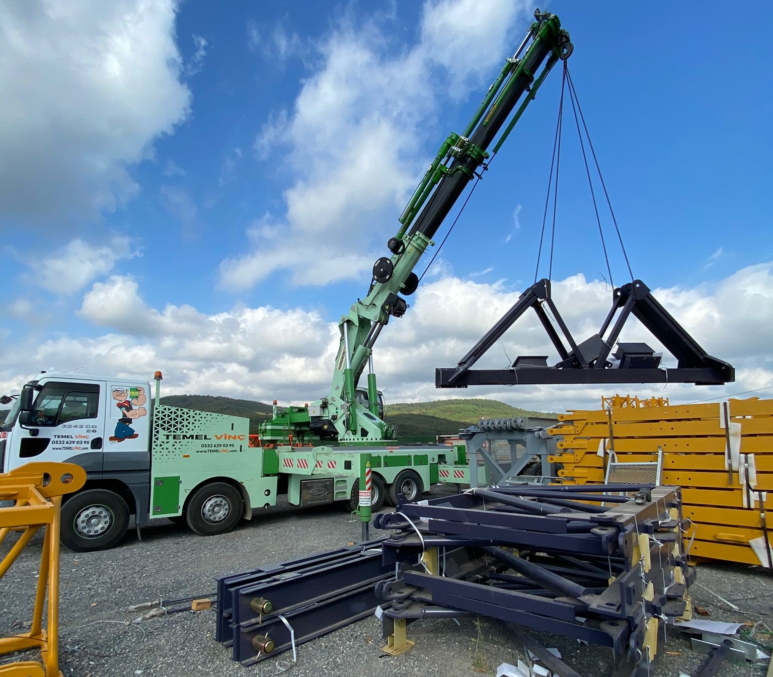 80 tonluk kiralık vinç