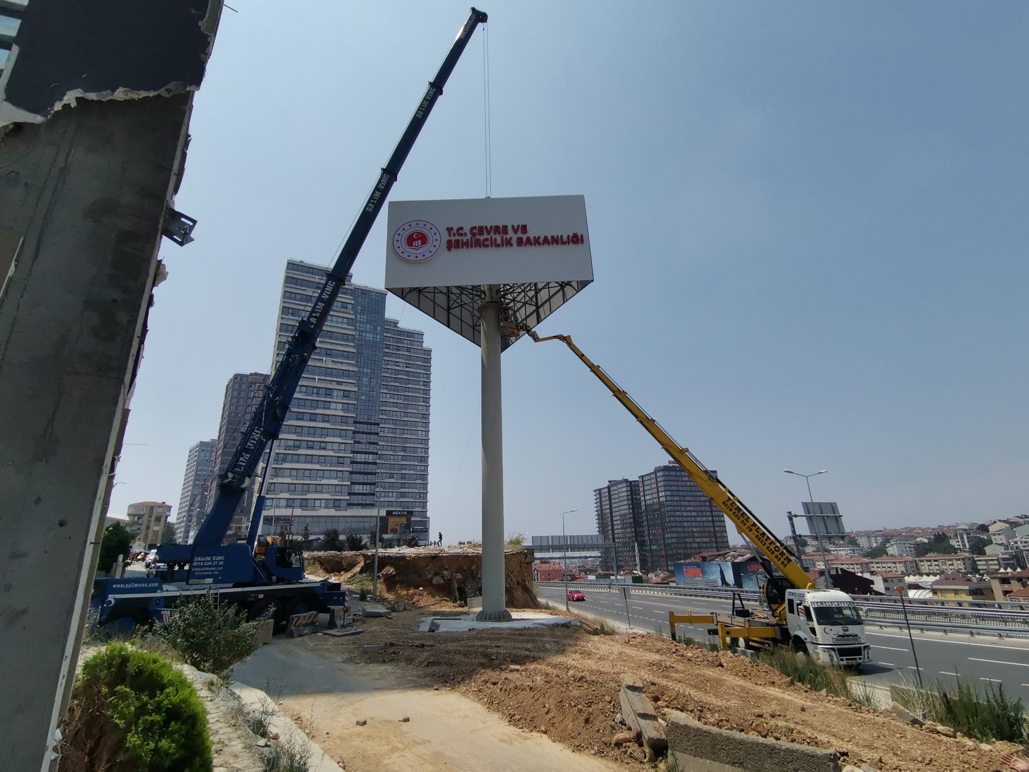 Kiralık sepetli vinç Endüstriyel bakım onarım